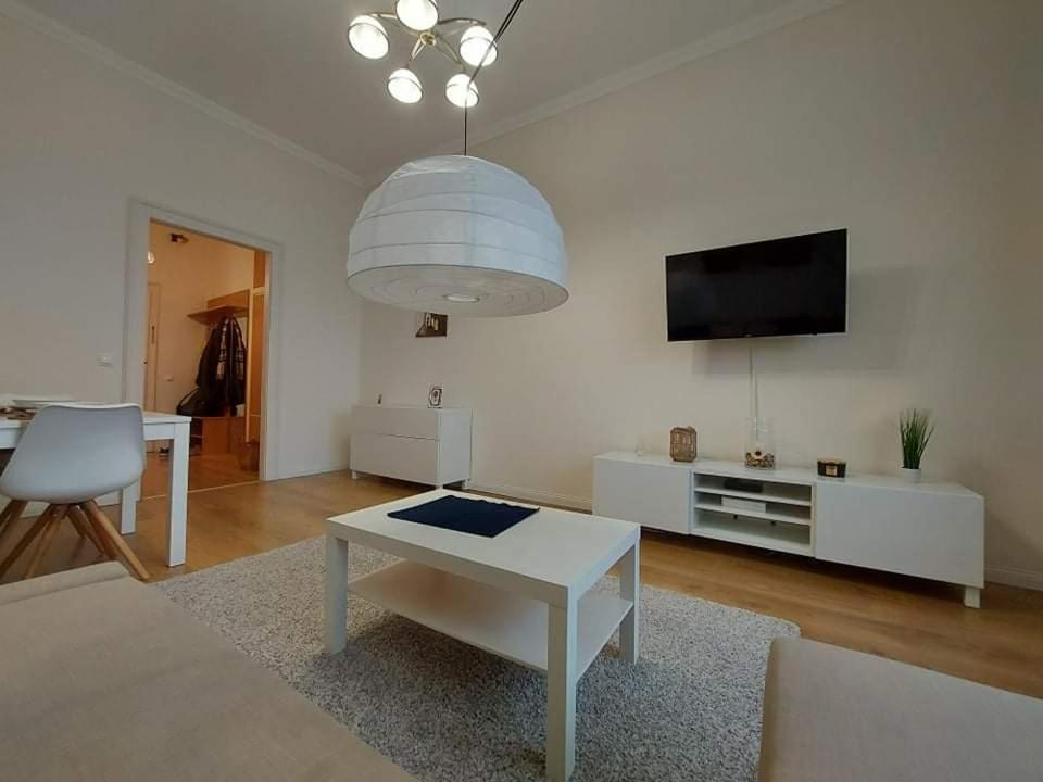 Alfoeldi Palace Apartman 德布勒森 外观 照片