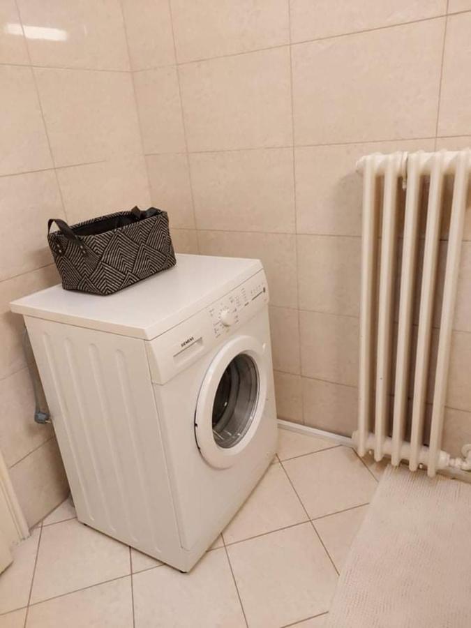 Alfoeldi Palace Apartman 德布勒森 外观 照片