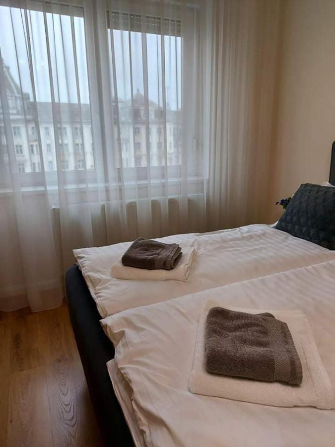 Alfoeldi Palace Apartman 德布勒森 外观 照片