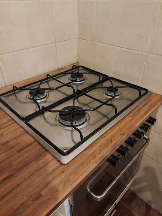 Alfoeldi Palace Apartman 德布勒森 外观 照片