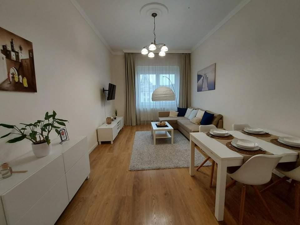 Alfoeldi Palace Apartman 德布勒森 外观 照片
