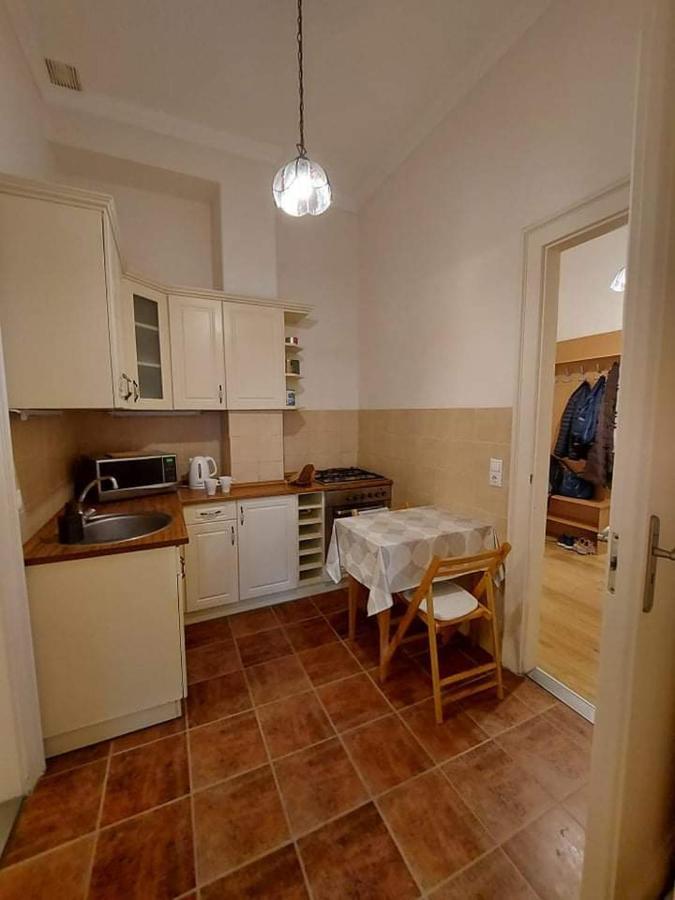 Alfoeldi Palace Apartman 德布勒森 外观 照片