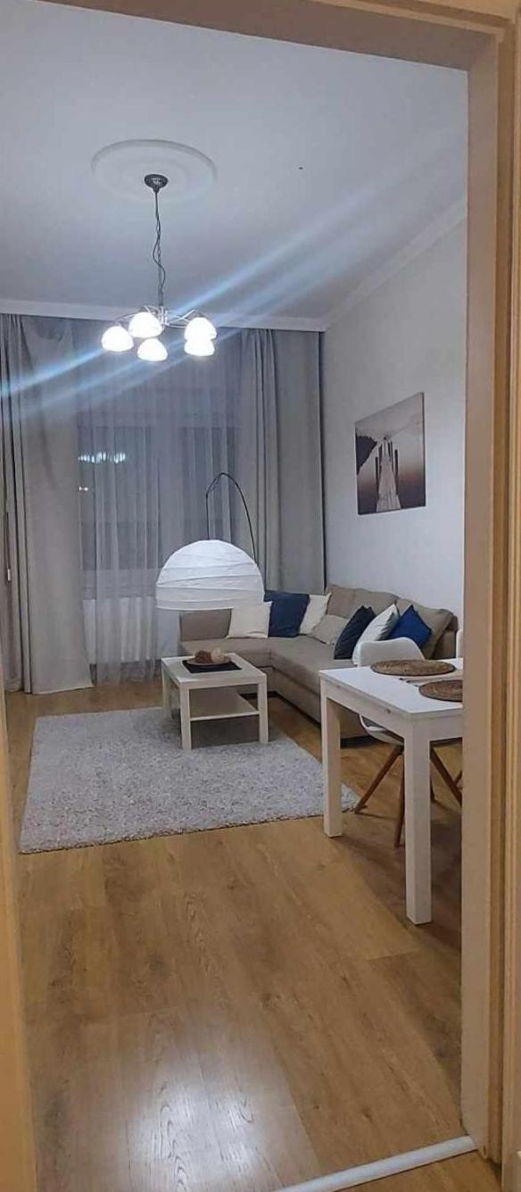 Alfoeldi Palace Apartman 德布勒森 外观 照片