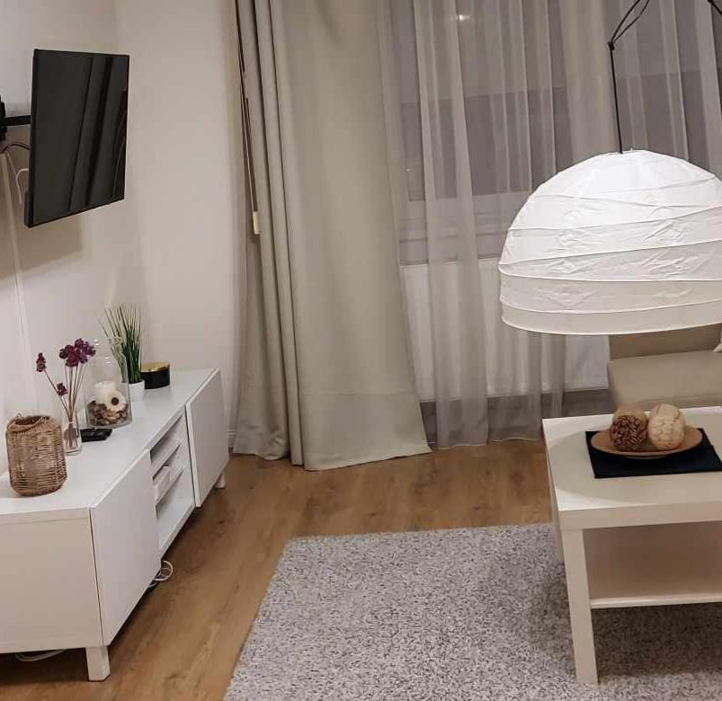 Alfoeldi Palace Apartman 德布勒森 外观 照片